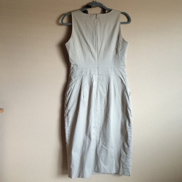 Banana Republic Khaki dress - Picture 3 of 4